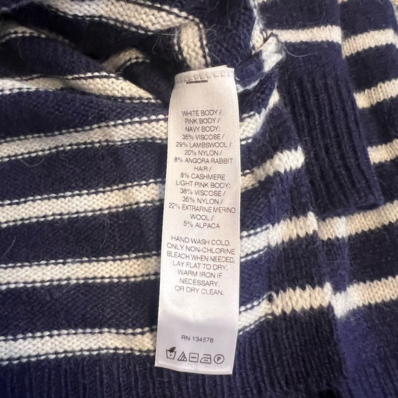 Vineyard Vines Navy and Pink Fair Isle Striped Sweater - Size L - Picture 4 of 4